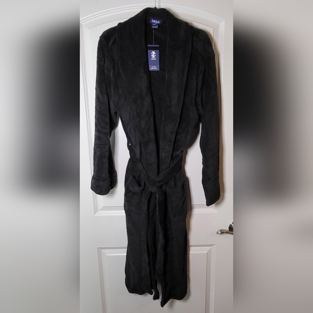 IZOD Men's Comfort Soft Black Fleece Robe - One Size - (NWT) - Picture 5 of 8